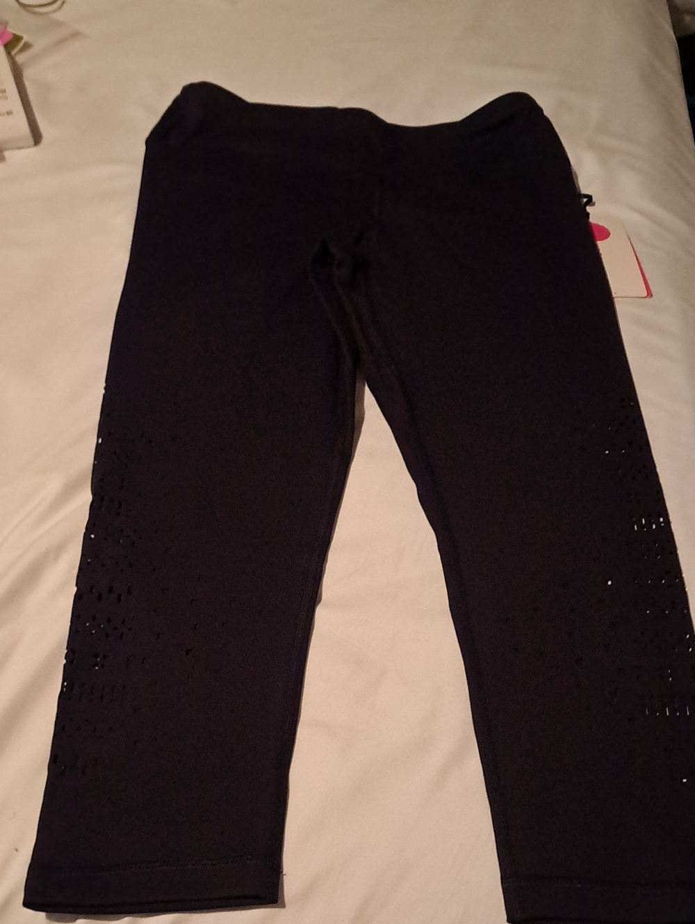 Yogalicious Black Cropped Laser-Cut Leggings